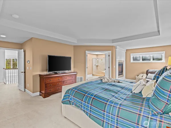 $2,825,000 | 2441 278th Court Southeast, Sammamish, WA 98075