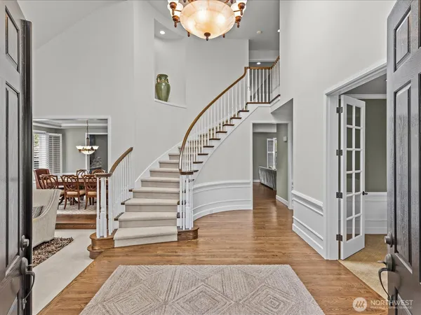 $2,825,000 | 2441 278th Court Southeast, Sammamish, WA 98075