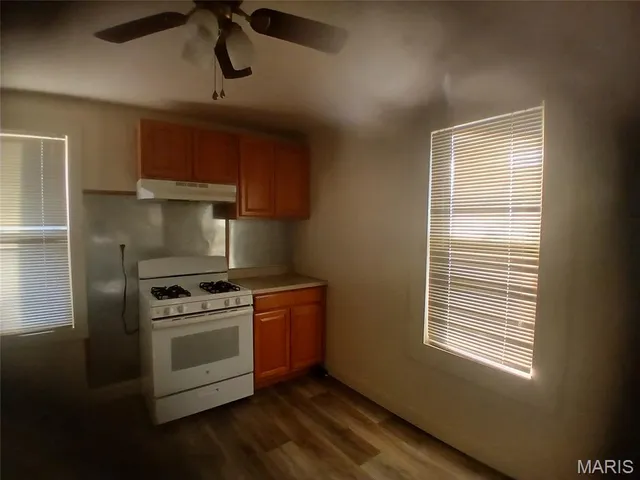 $180,000 | 142 West Street, Edwardsville, IL 62025