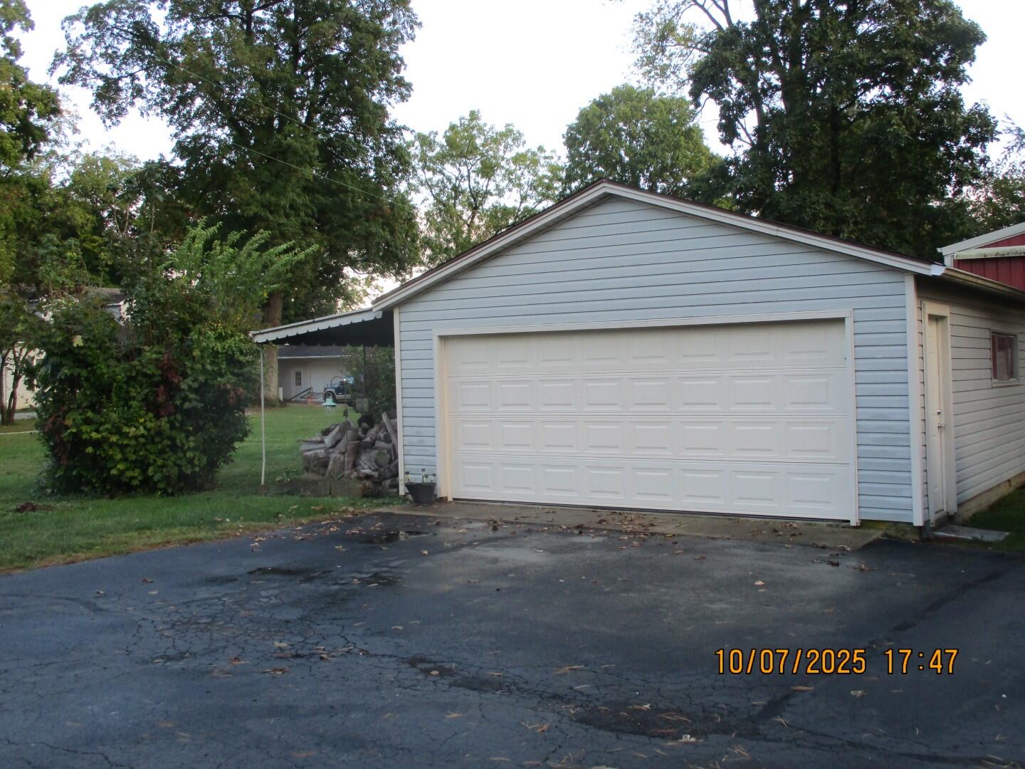 7540 Agenbroad Road New Carlisle, OH 45344 - Photo 41 of 44