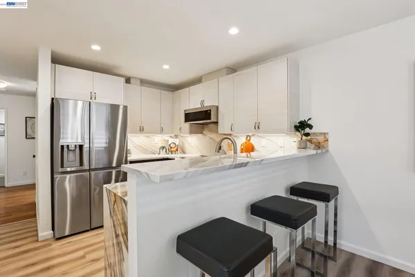 $939,000 | 5375 Black Avenue, Unit 1, Pleasanton, CA 94566