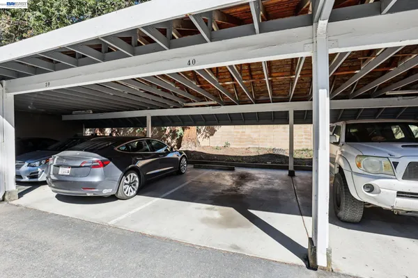 $939,000 | 5375 Black Avenue, Unit 1, Pleasanton, CA 94566