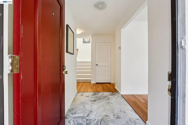 $939,000 | 5375 Black Avenue, Unit 1, Pleasanton, CA 94566