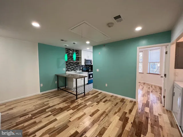 $1,625 | 623 South 4th Street, Unit 3, Philadelphia, PA 19147