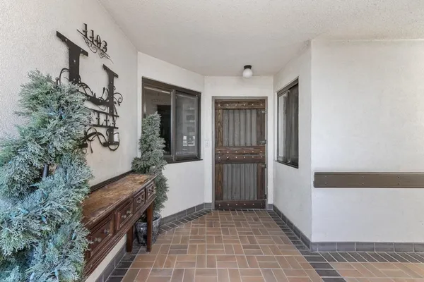 $325,000 | 200 Wagner Place, Unit 1103, Memphis, TN 38103