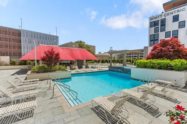 $360,000 | 200 Wagner Place, Unit 1103, Memphis, TN 38103