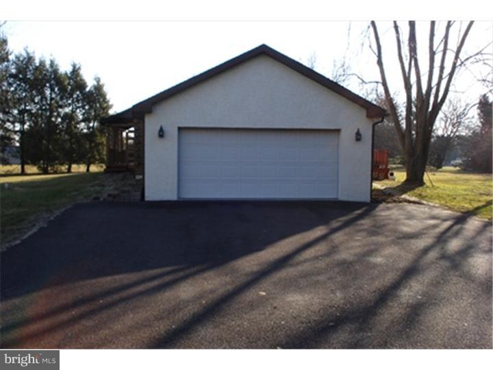2152 Bethel Road Lansdale, PA 19446 - Photo 4 of 23 Gallery Image 4