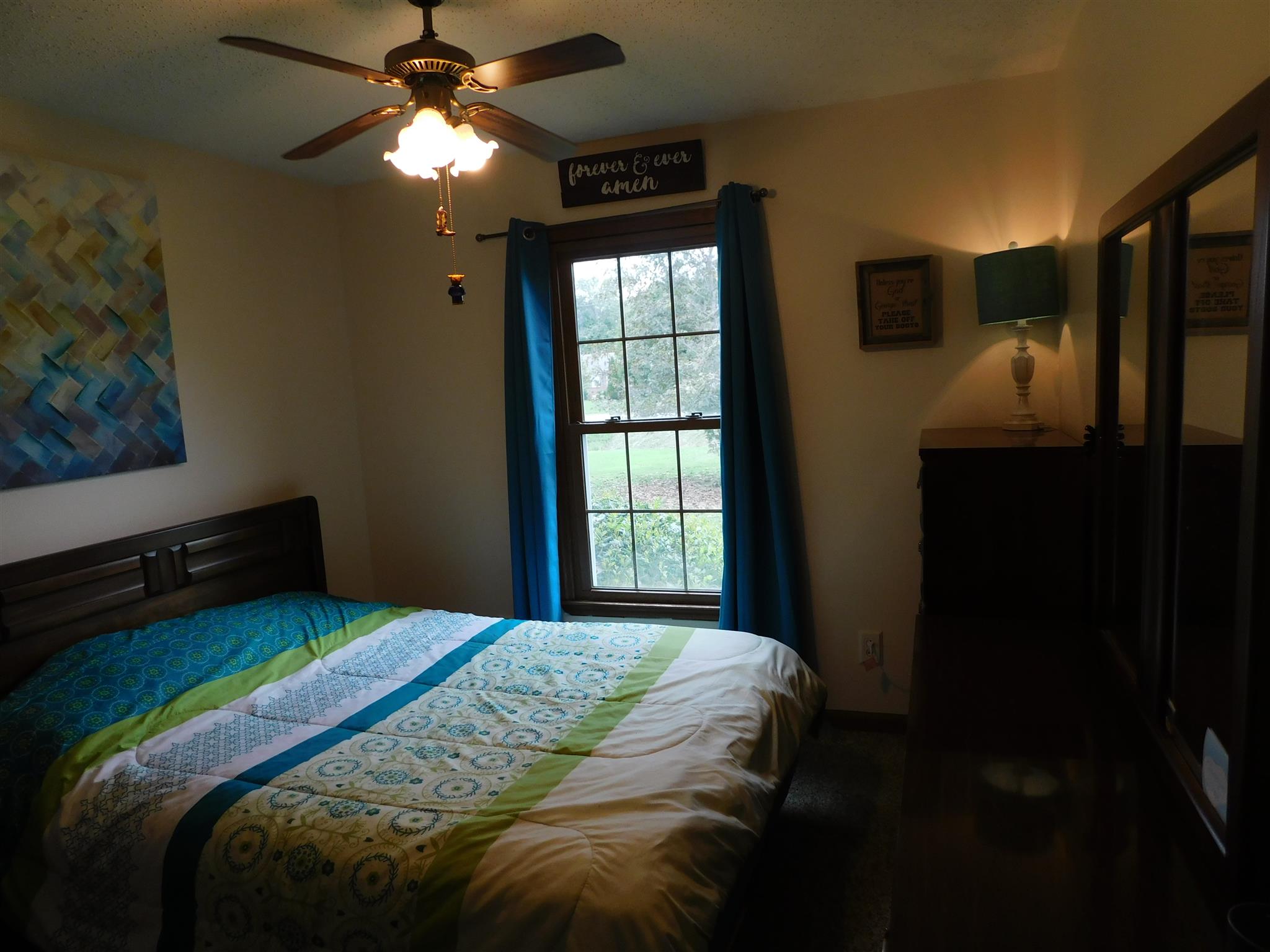 2495 Zion Road Columbia, TN 38401 - Photo 12 of 16 Bedroom 3 with carpet and nice closet