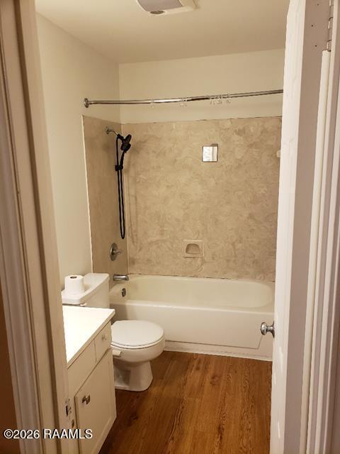 701 South College Road, Unit 216 Lafayette, LA 70503 - Photo 9 of 9 701 S College 216 6