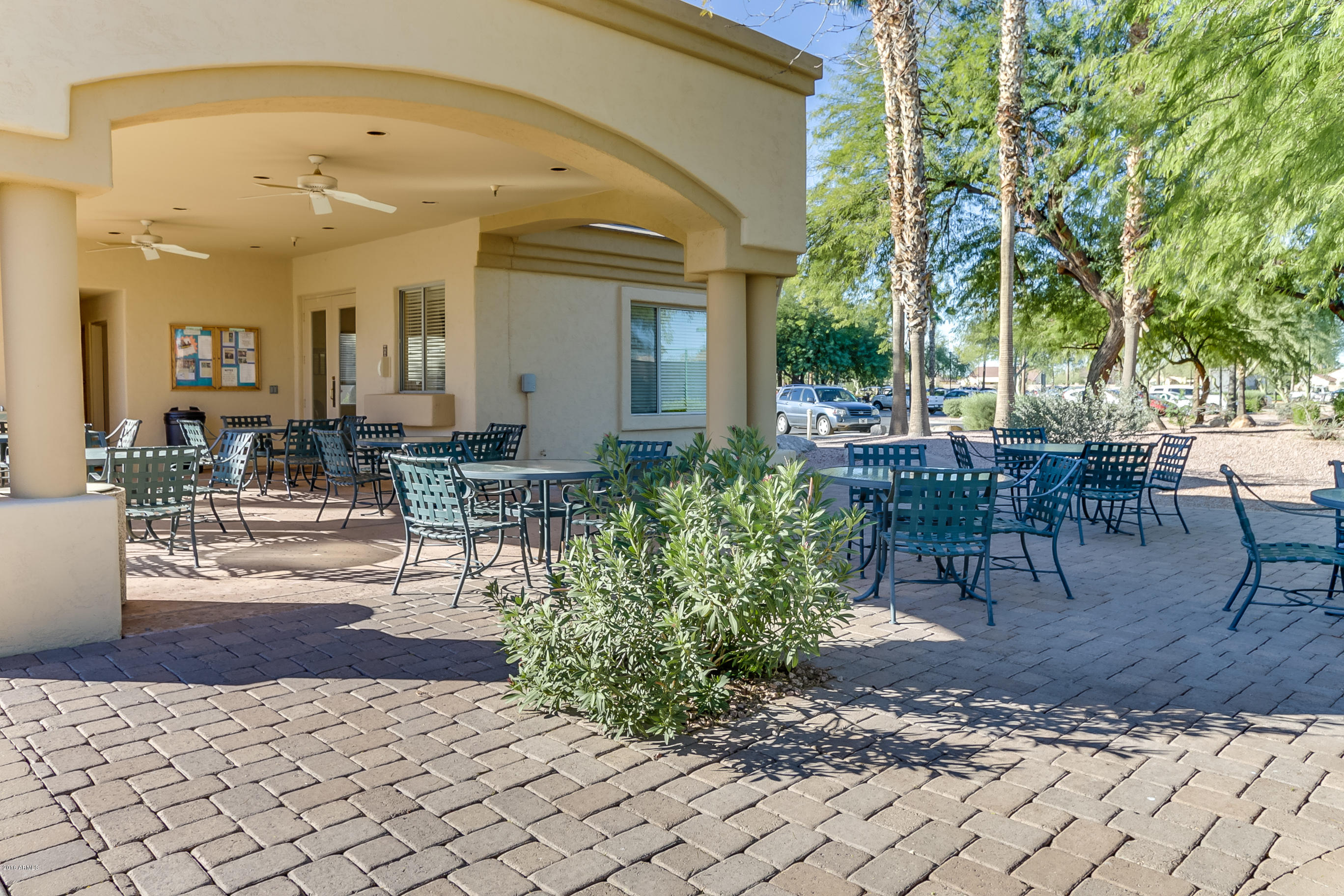 15304 Piccadilly Road Goodyear, AZ 85395 - Photo 60 of 64 Community - 005