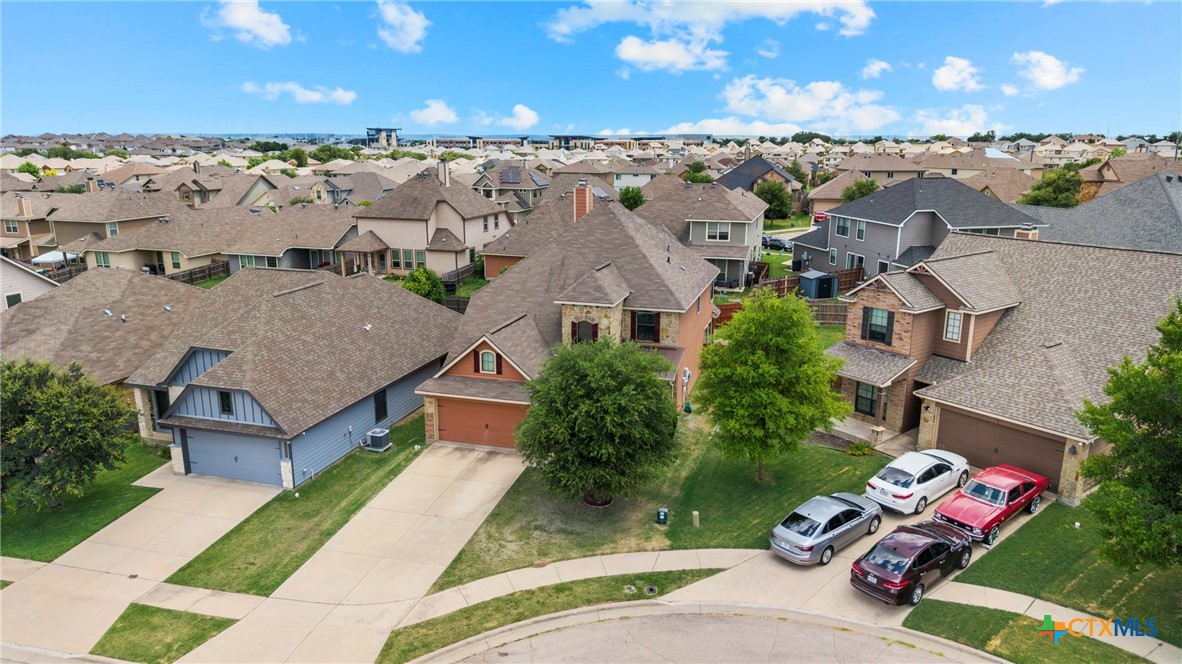 3306 Castleton Drive Killeen, TX 76542 - Photo 36 of 39 an aerial view of a house with a garden