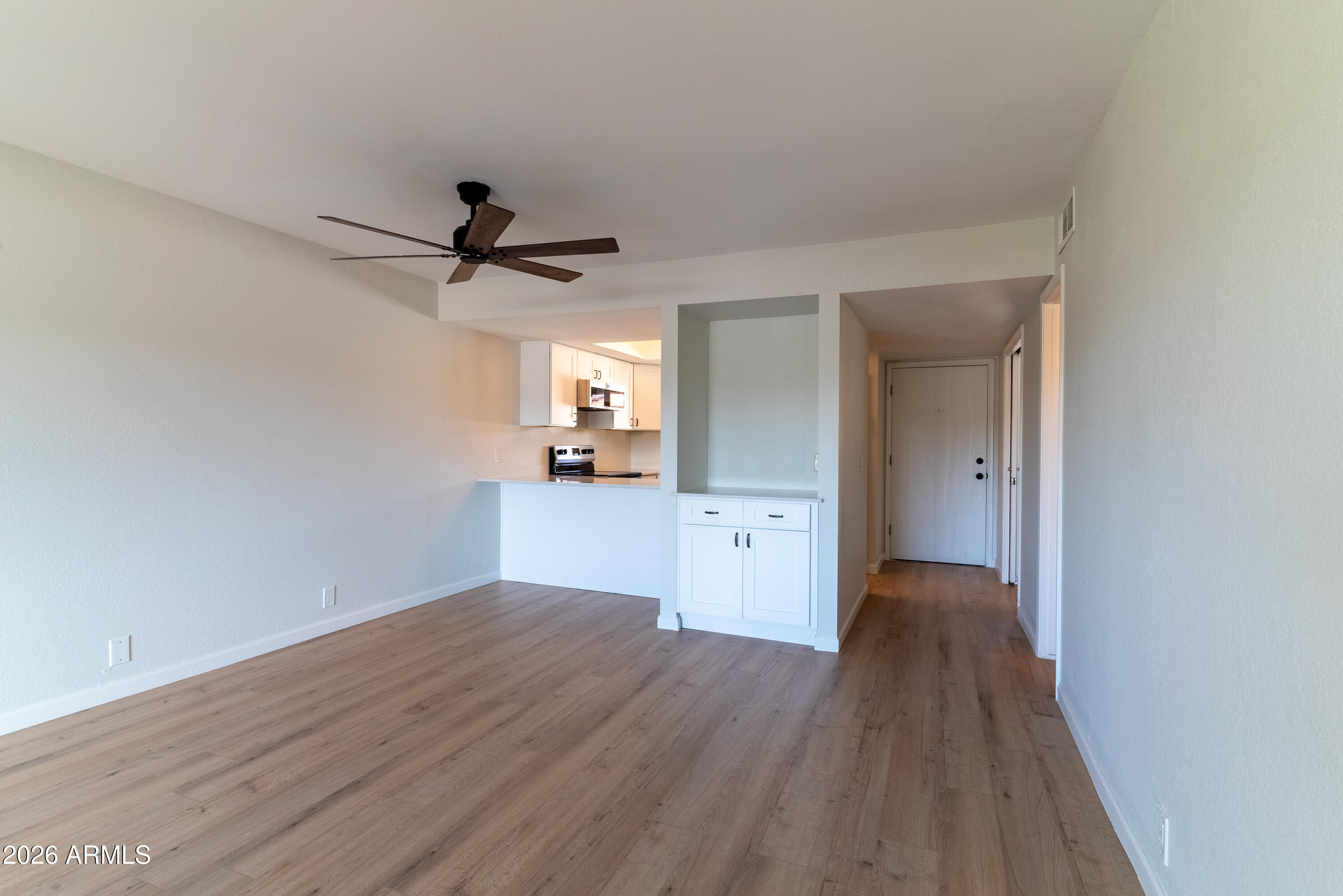 4150 East Cactus Road, Unit 216 Phoenix, AZ 85032 - Photo 5 of 40 DSC03426-HDR