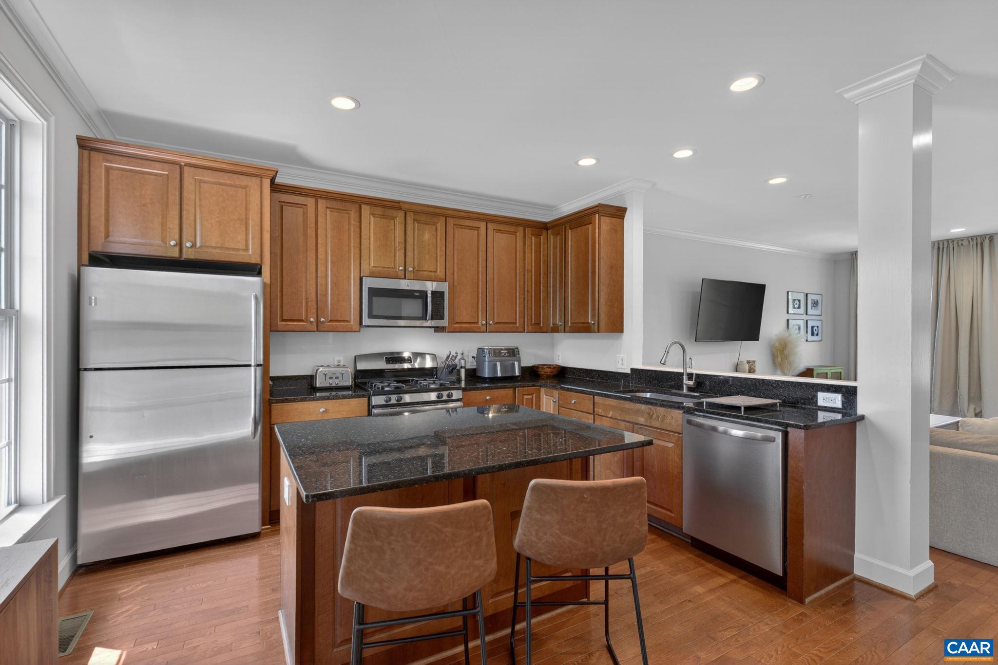 2527 Avemore Pond Road Charlottesville, VA 22911 - Photo 10 of 47