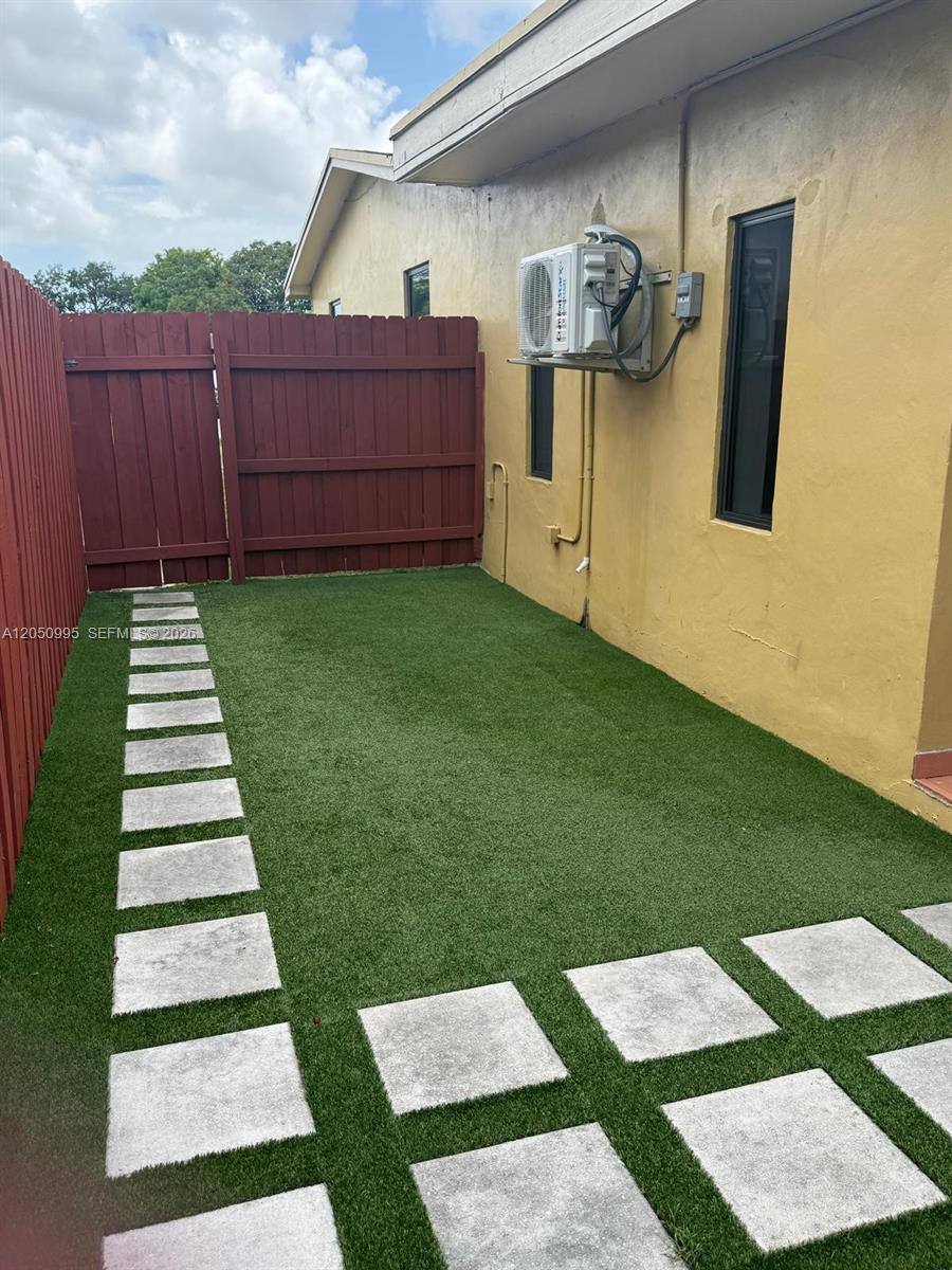 765 West 70 Place, Unit 1 Hialeah, FL 33014 - Photo 11 of 12