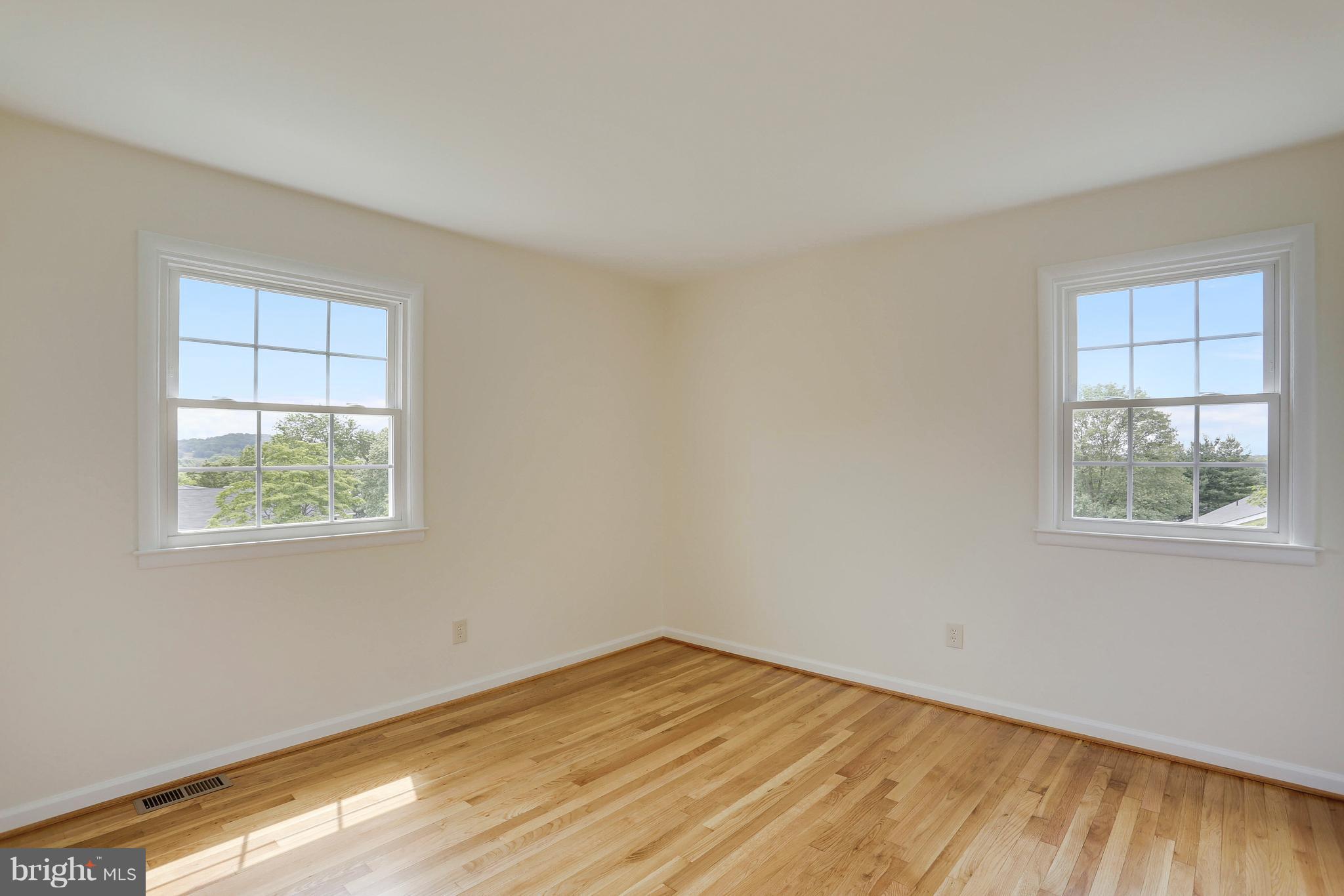 1610 Thomas Drive Point of Rocks, MD 21777 - Photo 16 of 28 Bedroom