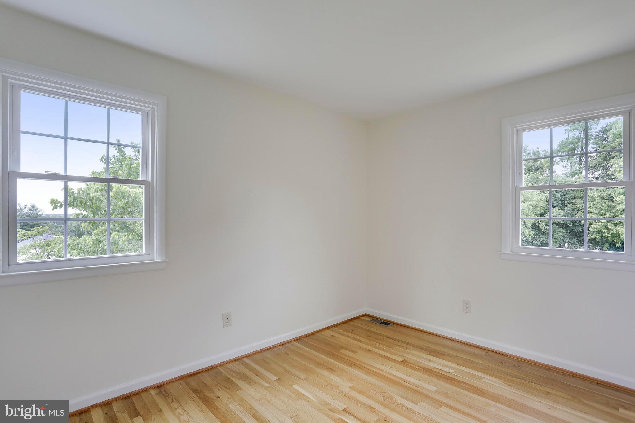 1610 Thomas Drive Point of Rocks, MD 21777 - Photo 20 of 28 Bedroom