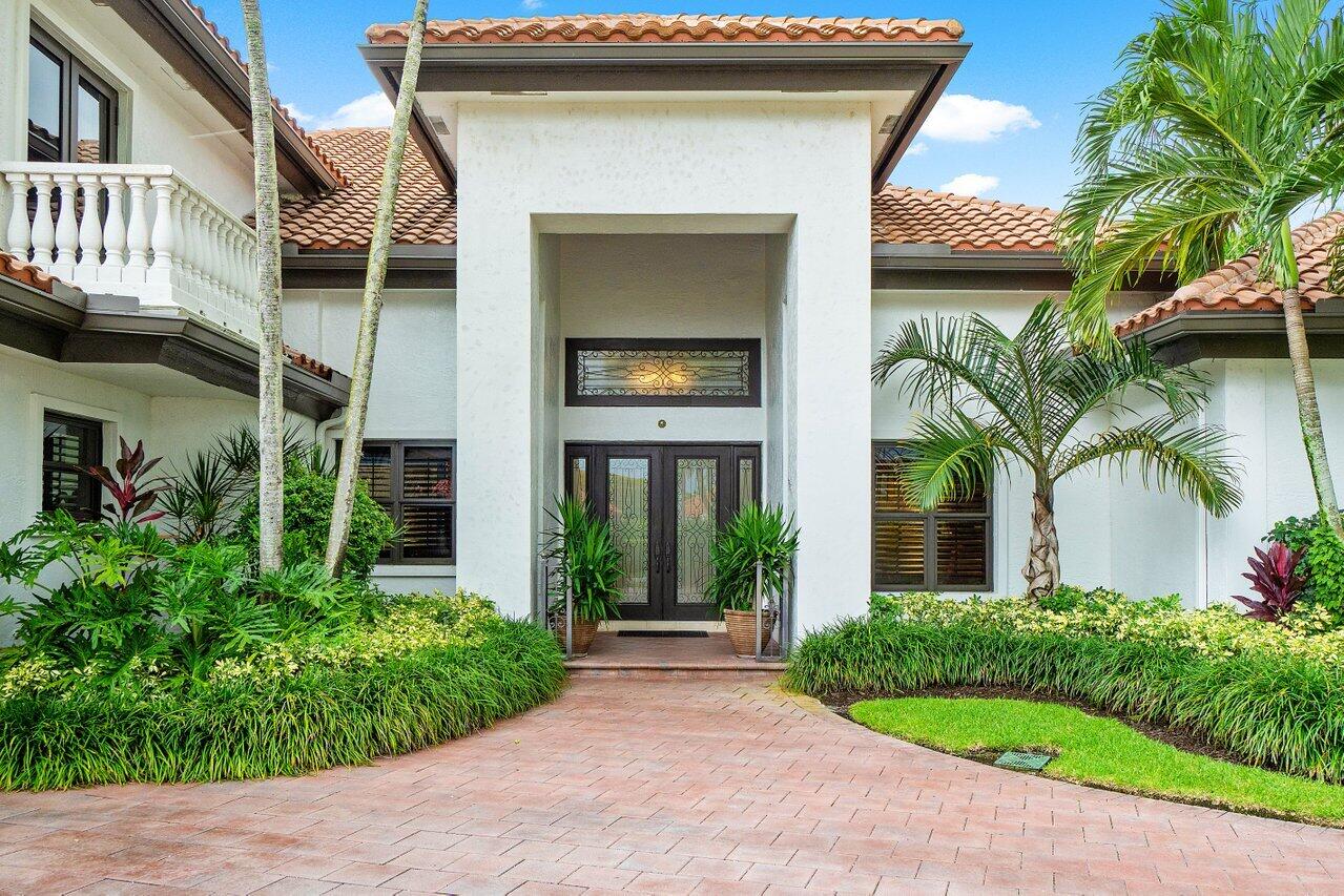 5818 Windsor Terrace Boca Raton, FL 33496 - Photo 4 of 53 004-5818WindsorTerrace-BocaRaton-FL-3349