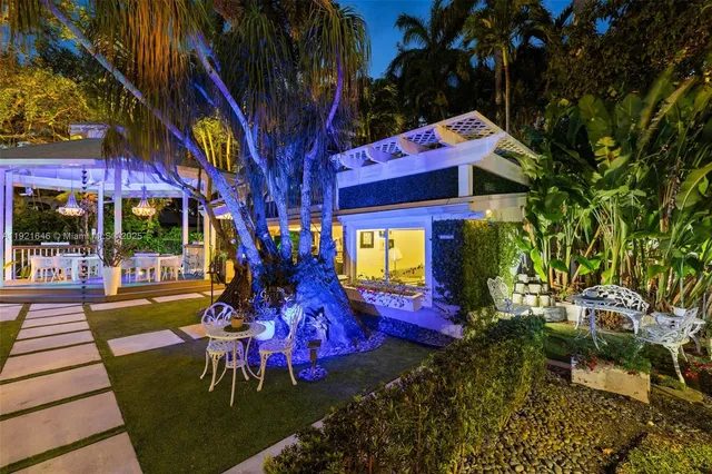 a backyard of a house