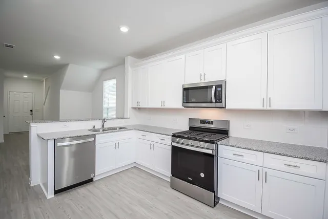 $2,100 | 23407 Honey Spade Road, Hockley, TX 77447