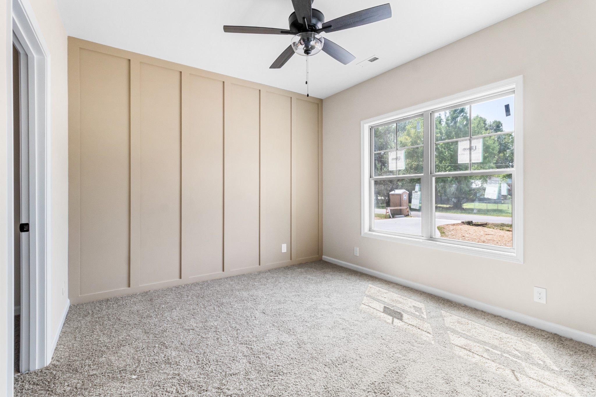 11 Donelson Drive Clarksville, TN 37042 - Photo 10 of 15 a view of an empty room with a window