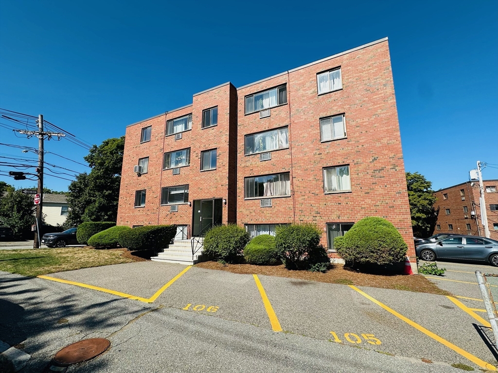 20 Riverside Street, Unit 36 Watertown, MA 02472 - Photo 10 of 11 Gallery Image 10