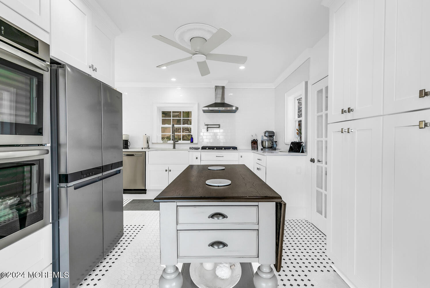 157 Portland Road Highlands, NJ 07732 - Photo 7 of 63 a kitchen with a sink a stove and refrigerator