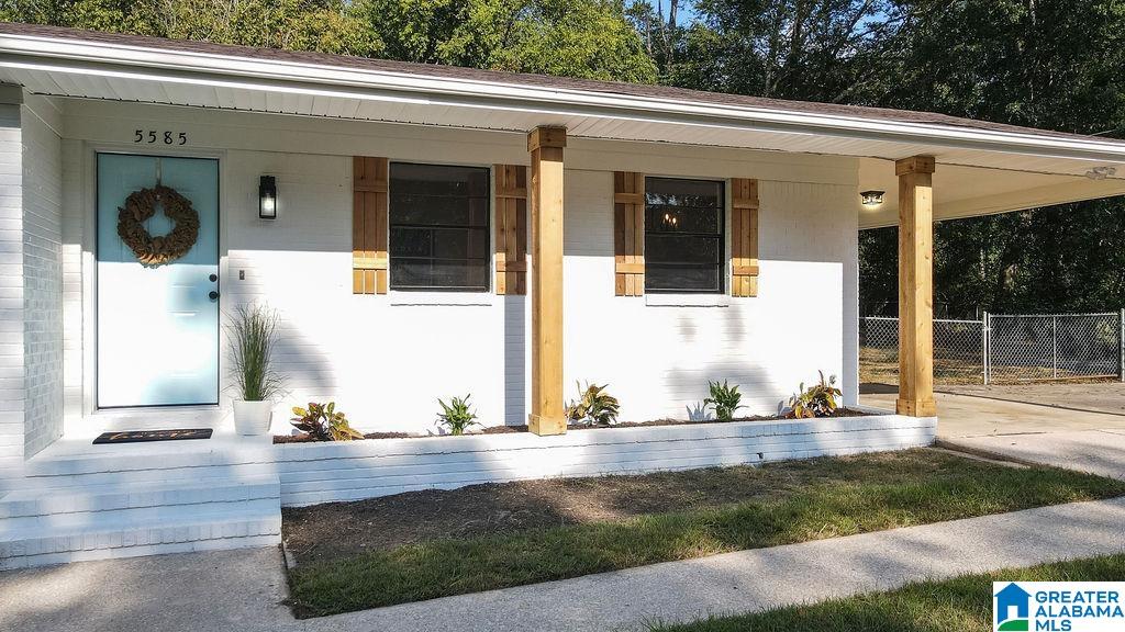 5585 Tanner Street Mount Olive, AL 35117 - Photo 3 of 35