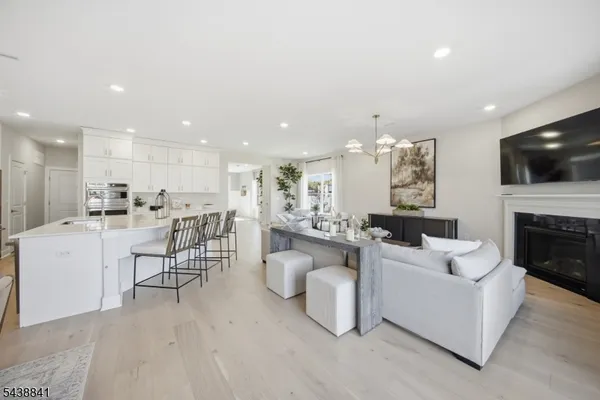 $972,940 | 18 Arlington Place, Unit 18, Oakland, NJ 07436