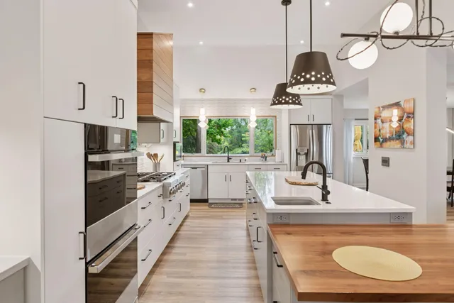 $759,000 | 17110 24th Avenue North, Plymouth, MN 55447