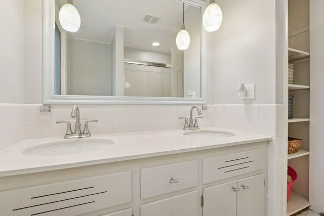 $759,000 | 17110 24th Avenue North, Plymouth, MN 55447