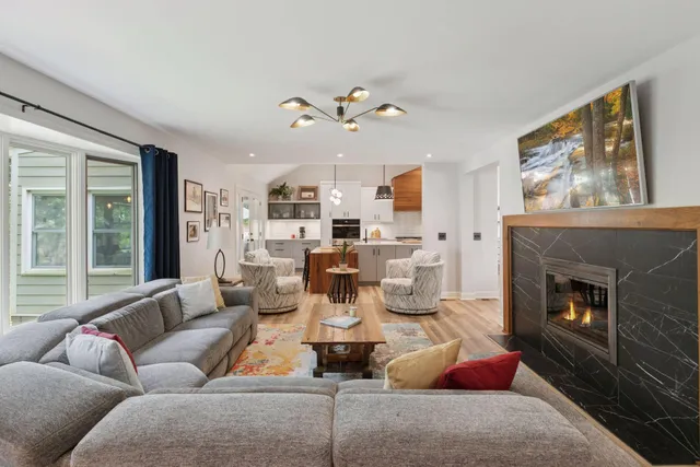 $759,000 | 17110 24th Avenue North, Plymouth, MN 55447