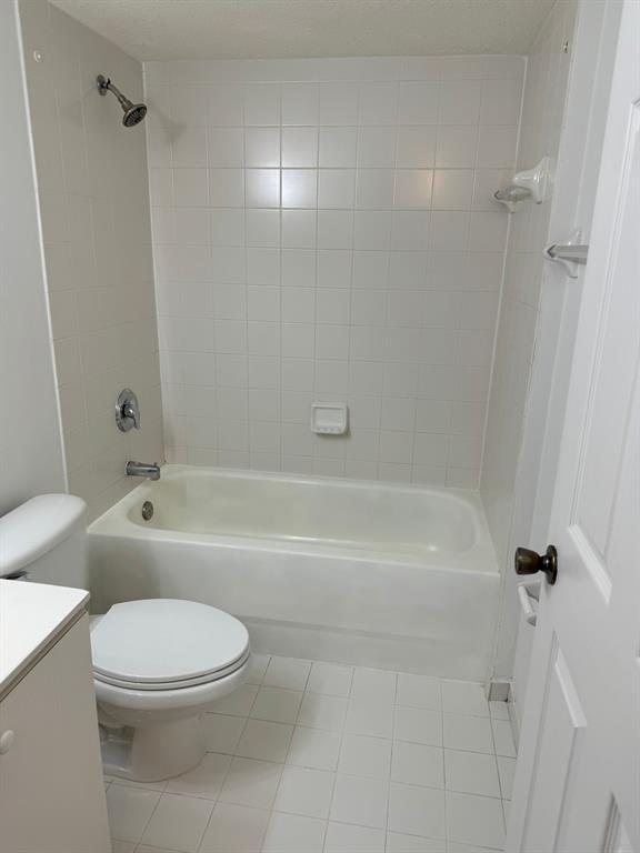 22901 Southwest 88th Place, Unit 201 Cutler Bay, FL 33190 - Photo 29 of 30