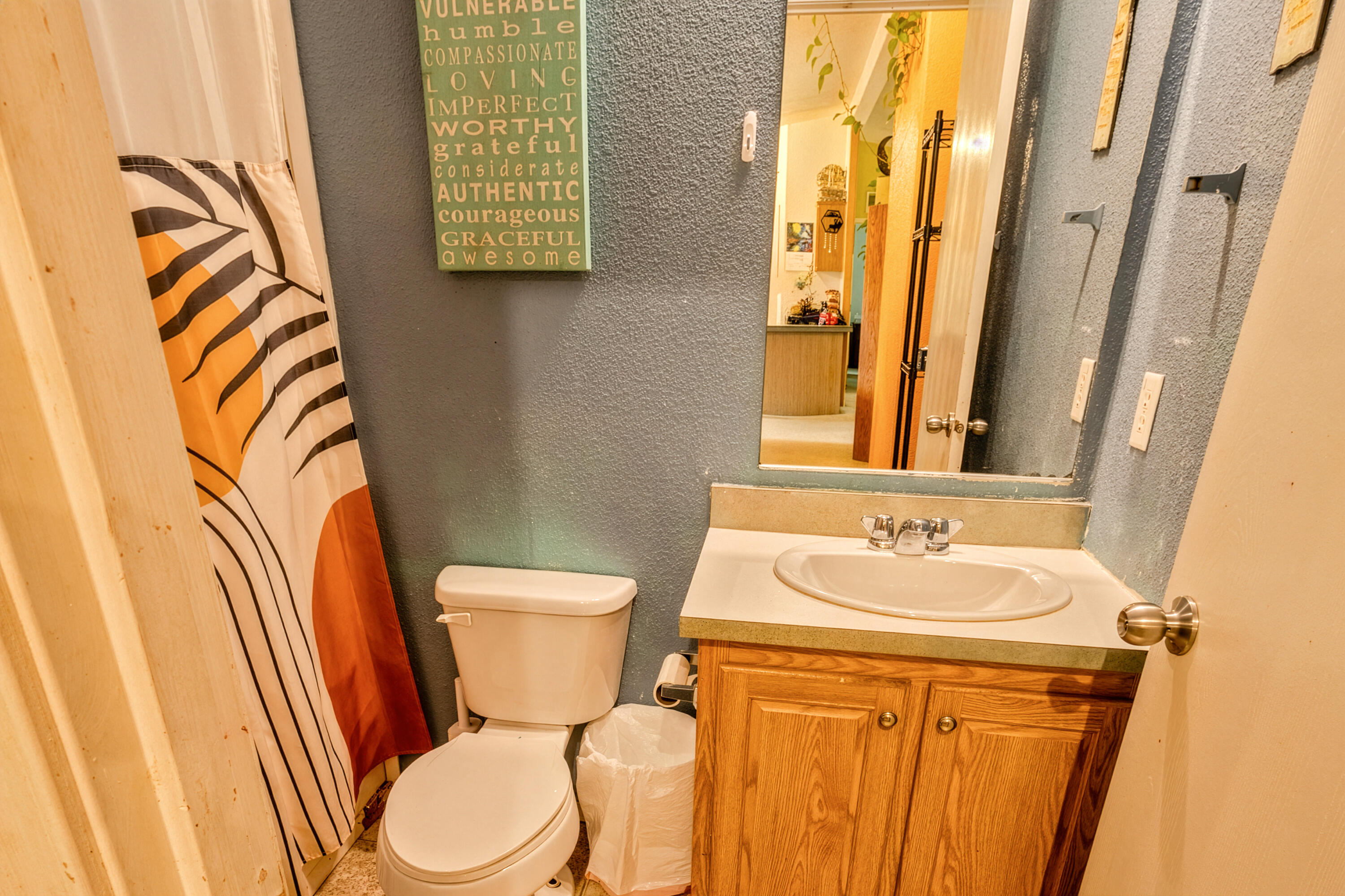 360 Lamont Way Cave Junction, OR 97523 - Photo 17 of 31
