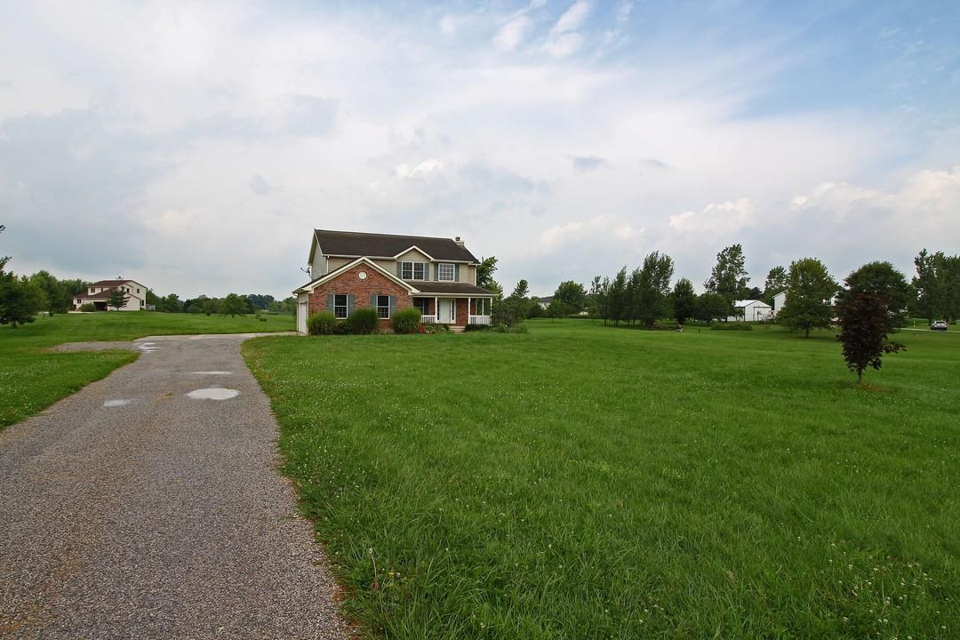 2741 Horseshoe Road Delaware, OH 43015 - Photo 2 of 42