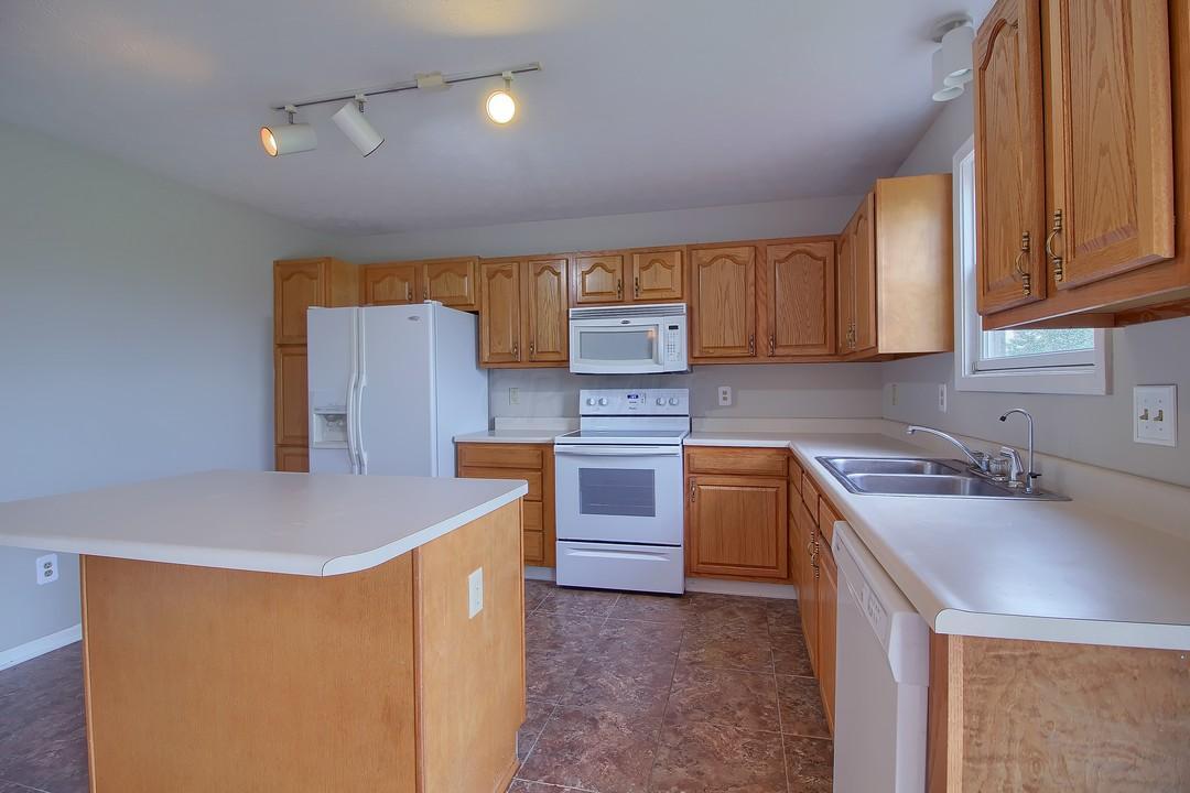 2741 Horseshoe Road Delaware, OH 43015 - Photo 8 of 42