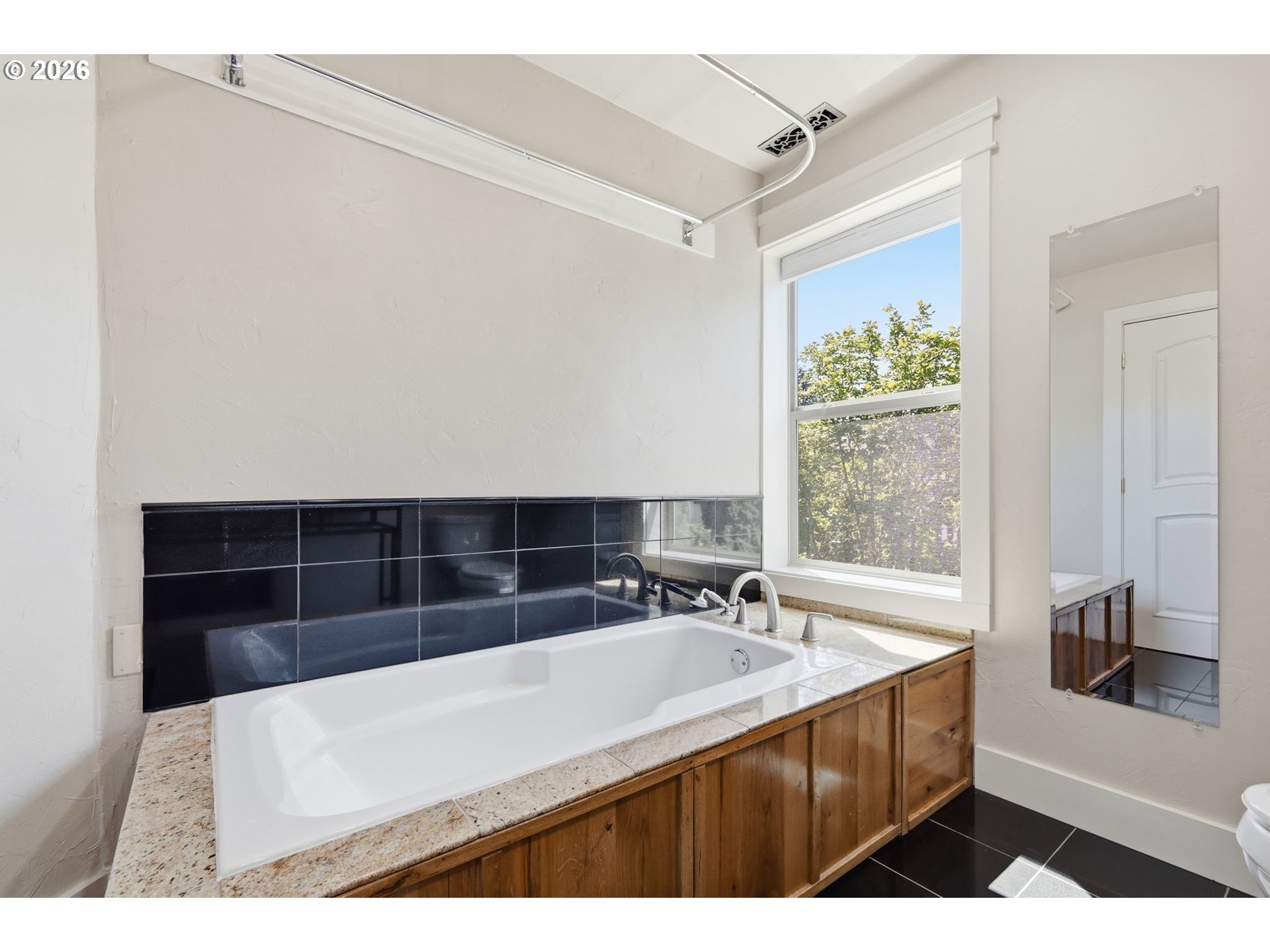 4620 Wendover Street Eugene, OR 97404 - Photo 33 of 47