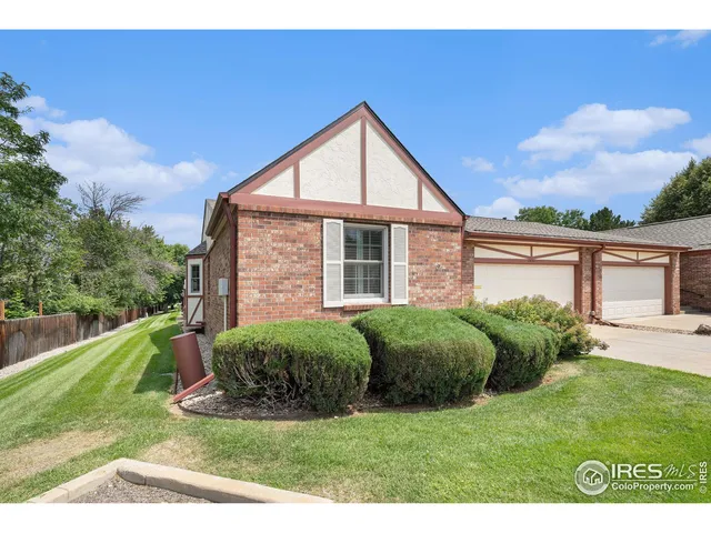 $499,000 | 1448 Elmhurst Court, Longmont, CO 80503