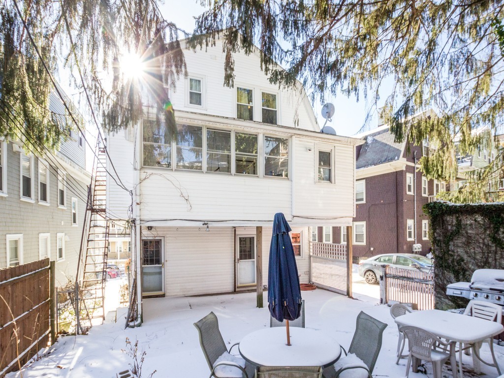 19 Asticou Road, Unit 1 Boston, MA 02130 - Photo 22 of 24