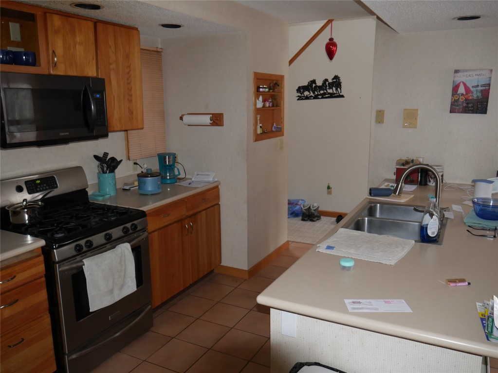 5297 Day Hollow Road Endicott, NY 13760 - Photo 13 of 37