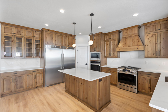 656 East Mountain Road North Ogden, UT 84414 - Photo 4 of 19