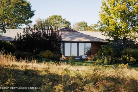 $3,350,000 | 411 Texas Hill Road, Hillsdale, NY 12521