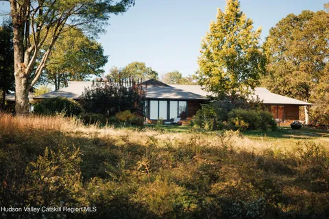$3,350,000 | 411 Texas Hill Road, Hillsdale, NY 12521
