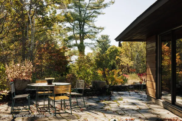 $3,350,000 | 411 Texas Hill Road, Hillsdale, NY 12521