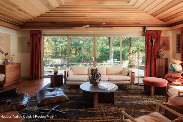 $3,350,000 | 411 Texas Hill Road, Hillsdale, NY 12521