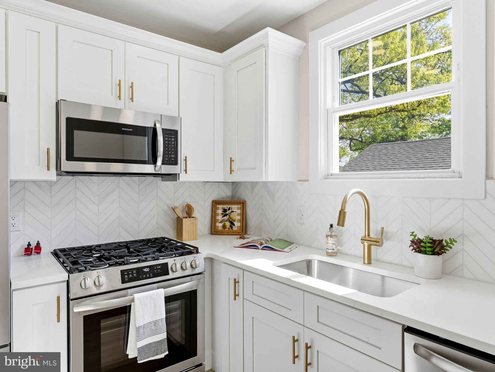 4 2nd Street Riverton, NJ 08077 - Photo 18 of 45