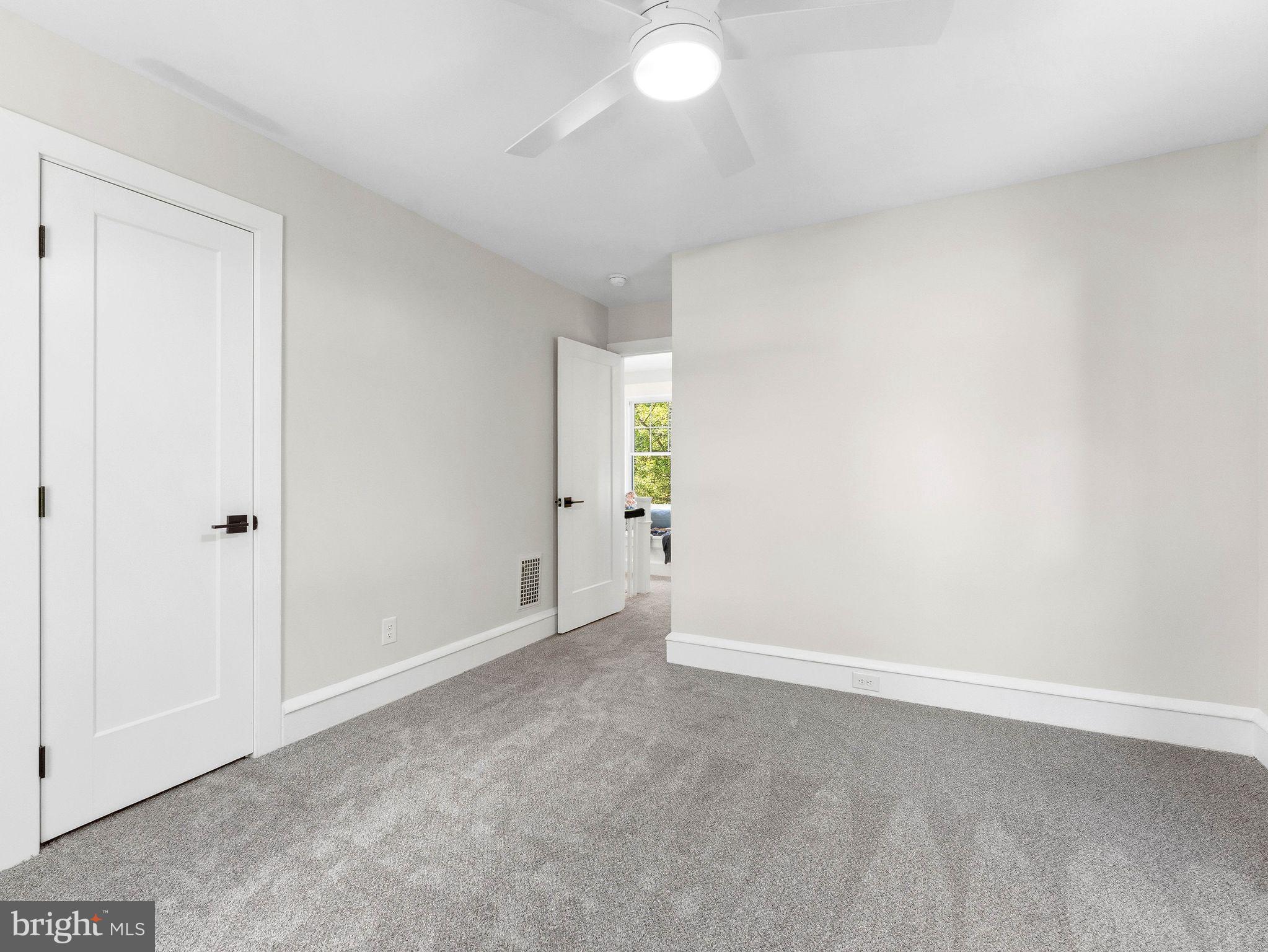4 2nd Street Riverton, NJ 08077 - Photo 25 of 45
