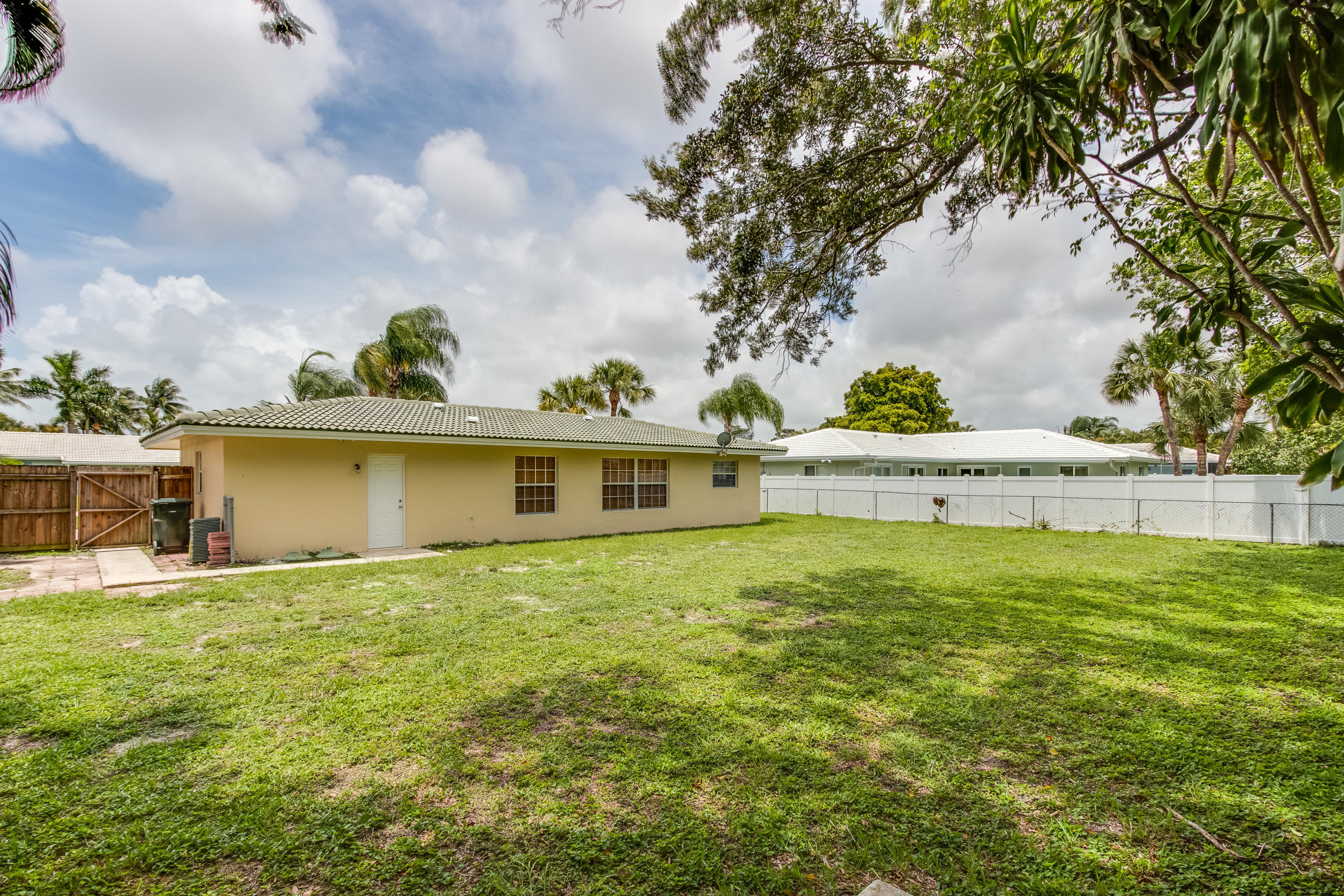 1447 Southwest 13th Street Boca Raton, FL 33486 - Photo 21 of 22 untitled-22