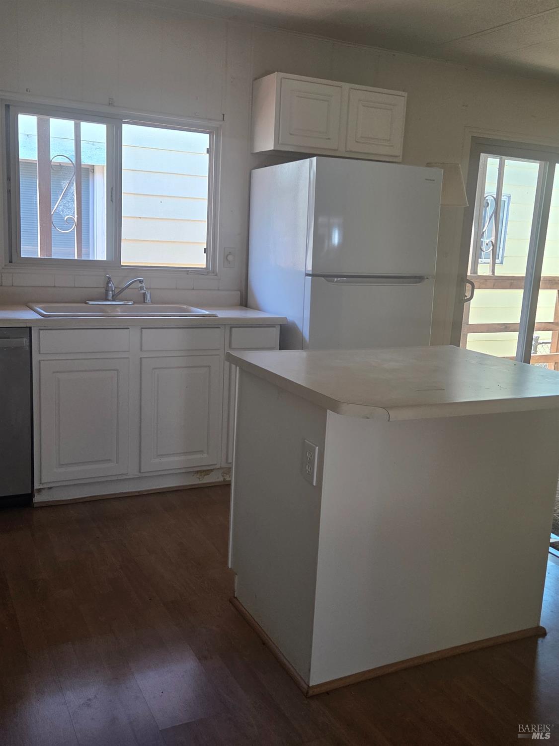 84 Westgate Circle Santa Rosa, CA 95401 - Photo 7 of 23