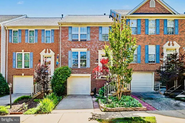 $650,000 | 46572 Broadspear Terrace, Sterling, VA 20165