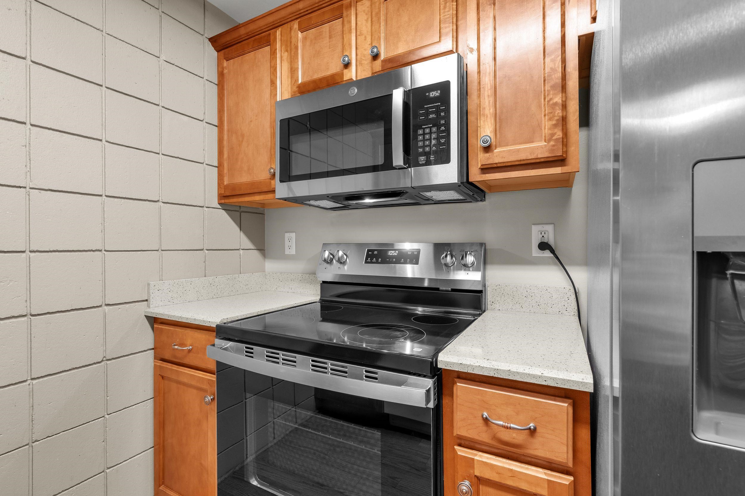 400 North Richmond Street, Unit 332 Appleton, WI 54911 - Photo 13 of 31